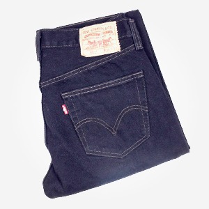 Лучше меньше: Где покупать джинсы Levi's 501 Original в Петербурге — Лучше меньше на The Village