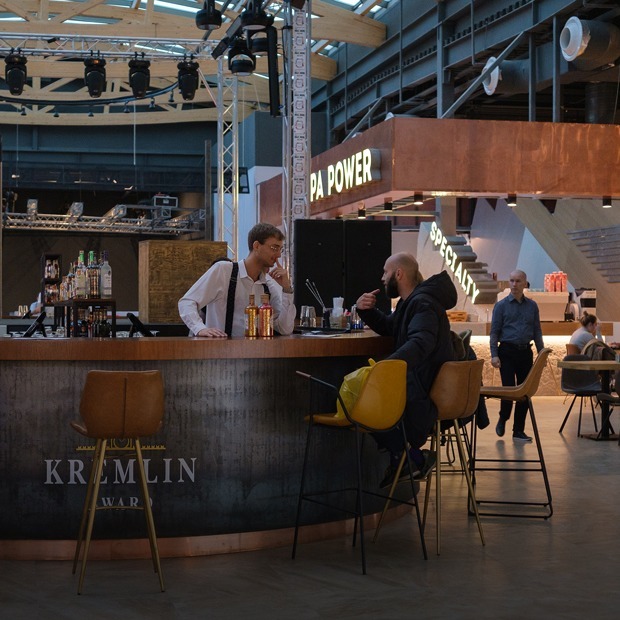 Как устроен Eat Market в ТРЦ «Галерея» — большой фуд-холл в центре Петербурга — Гид The Village на The Village