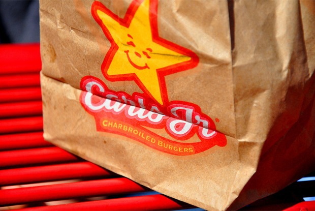 Директор ресторана Carl’s Jr. в «Галерее» — о будущем сети в Петербурге — Комментарий на The Village