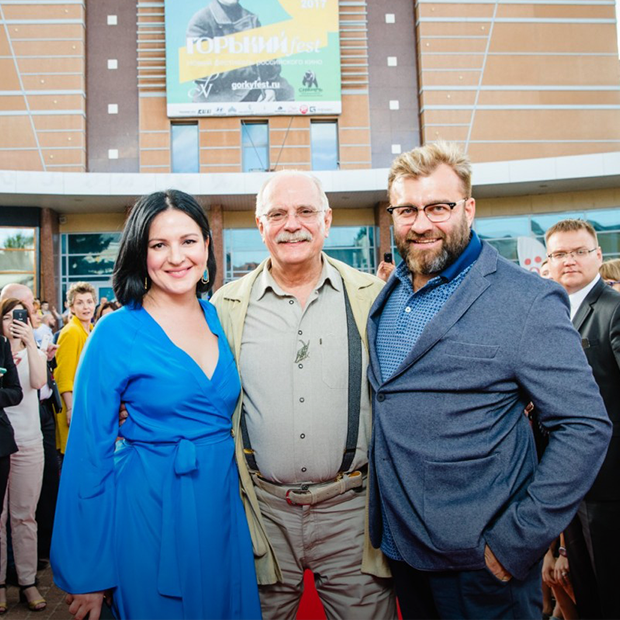 «ГОРЬКИЙ fest», «Арсений Креститель» в Black Ho и экскурсия по Кузнечихе — Выходные в городе на The Village