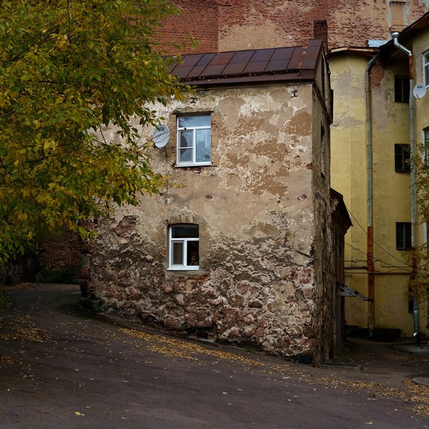 Я живу в самом старом доме России — Где ты живёшь на The Village