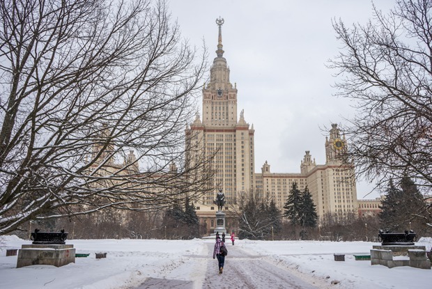 Почему МГУ нет в топе мировых вузов? — Комментарий на The Village