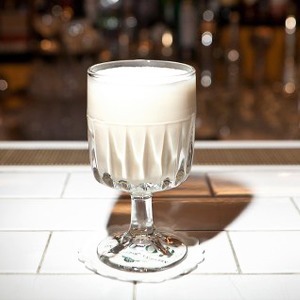 Бухучёт: Традиционные зимние напитки Eggnog — Рестораны на The Village