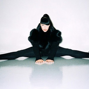 События недели: Grouper, Miss Kittin, Future Shorts, Сара Мун и Уильям Кляйн на Фотобиеннале — События недели на The Village