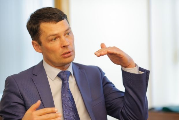 Илья Артемьев: «Мы не чиновники, но мы знаем, как с ними сотрудничать» — Интервью на The Village