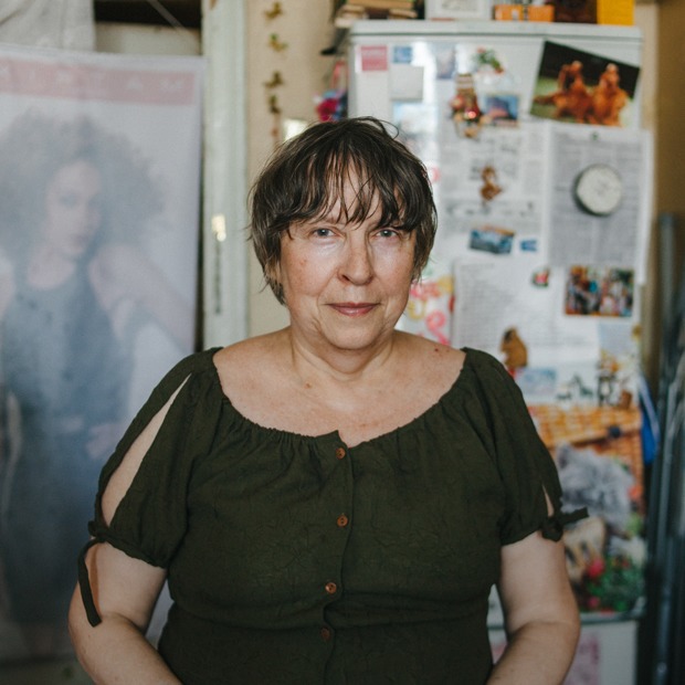 «Я полжизни живу в коммуналке» — Личный опыт на The Village