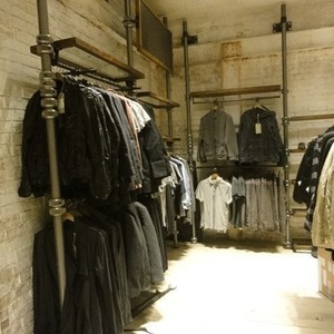 В Москве открылся первый магазин All Saints — Ситуация на The Village