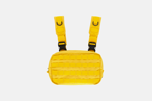 Минус 70 % на Farfetch и кеды «Два мяча» за полцены — Скидки недели на The Village