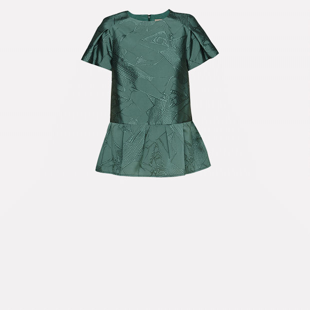 Распродажа в Leform, специальная акция во Fred Perry и ещё больше кроссовок в Street Beat — Скидки недели на The Village
