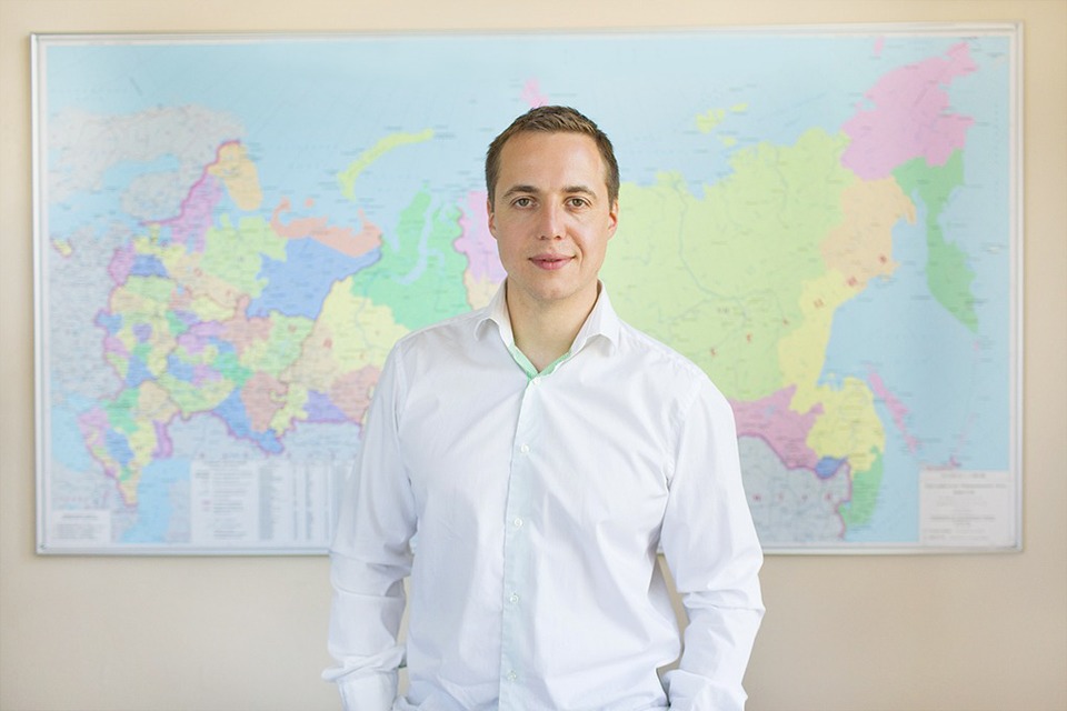 Рабочий стол: Максим Фалдин, Wikimart — Как это работает на The Village