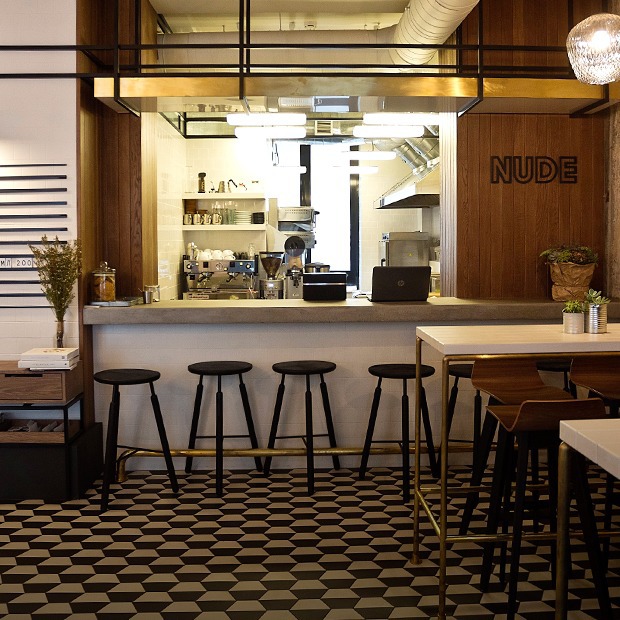 Nude. Coffee & Wine Bar — Новое место на The Village