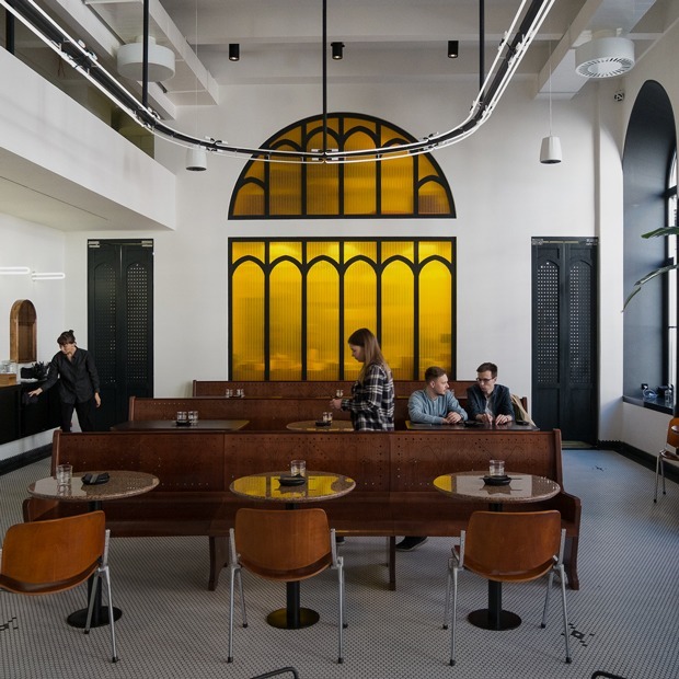 Внутренний Китай Tiger Lily в «Пассаже» — The Village