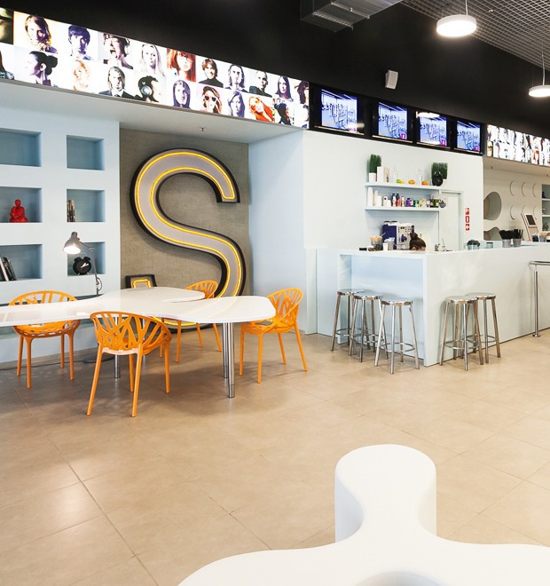Интерьер недели (Петербург): Susanin Fitness — Интерьер недели на The Village