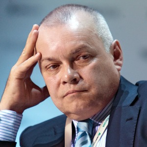 The Village смотрит передачи Дмитрия Киселёва и Владимира Соловьёва с преподавателем логики — Глядим оба на The Village