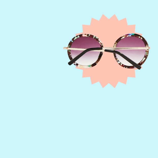 Распродажа на Ssense и Nasty Gal, специальная акция в Kixbox — Скидки недели на The Village