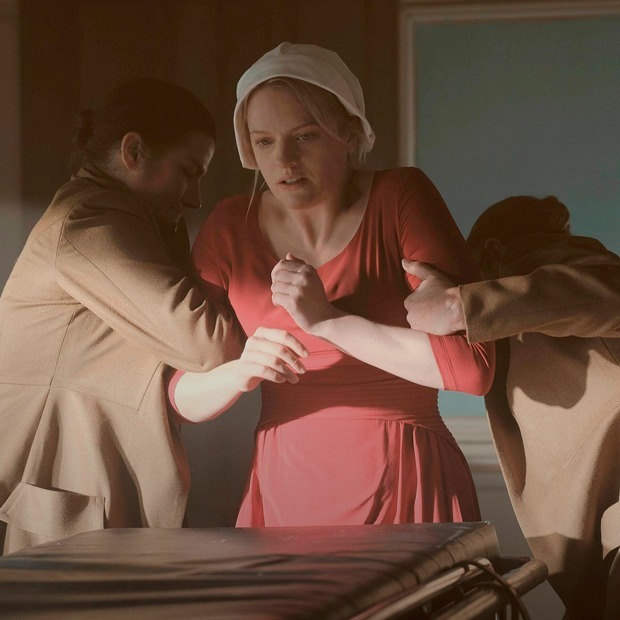 Новый альбом Blondie, сериал «Рассказ служанки» и игра, где маленькая девочка попадает во Чрево — Выходные дома на The Village